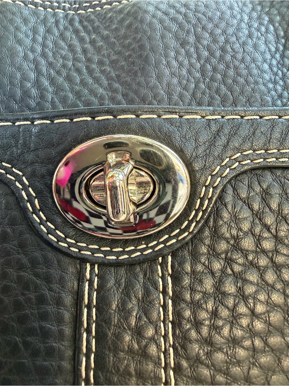Coach Hampton Tote - Picture 3 of 15